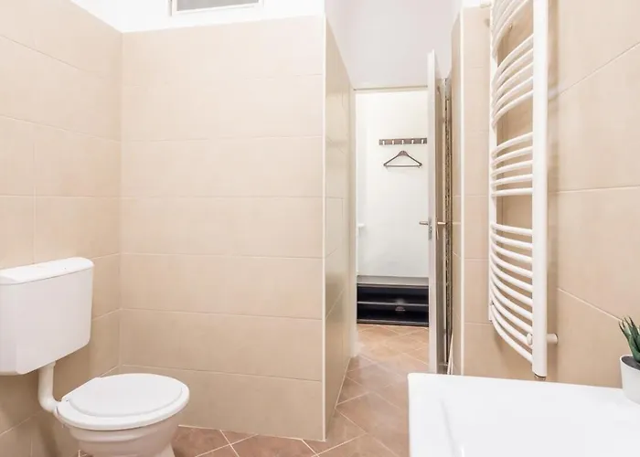 דירה Convenient At Trendy Neighbourhood *