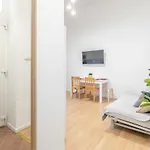 Convenient At Trendy Neighbourhood דירה *