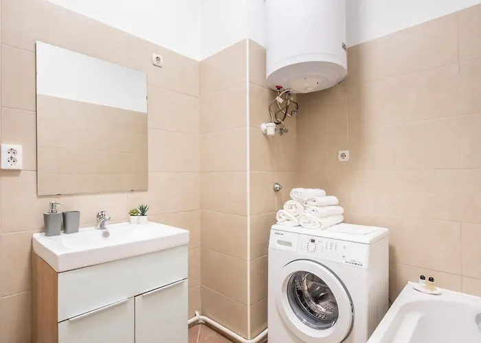Convenient At Trendy Neighbourhood Апартаменты Будапешт